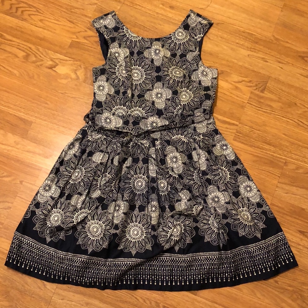 Dress Barn Navy and white dress